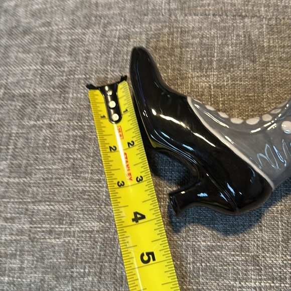 Vintage Victorian ceramic lace up boot collectible - Picture 3 of 7